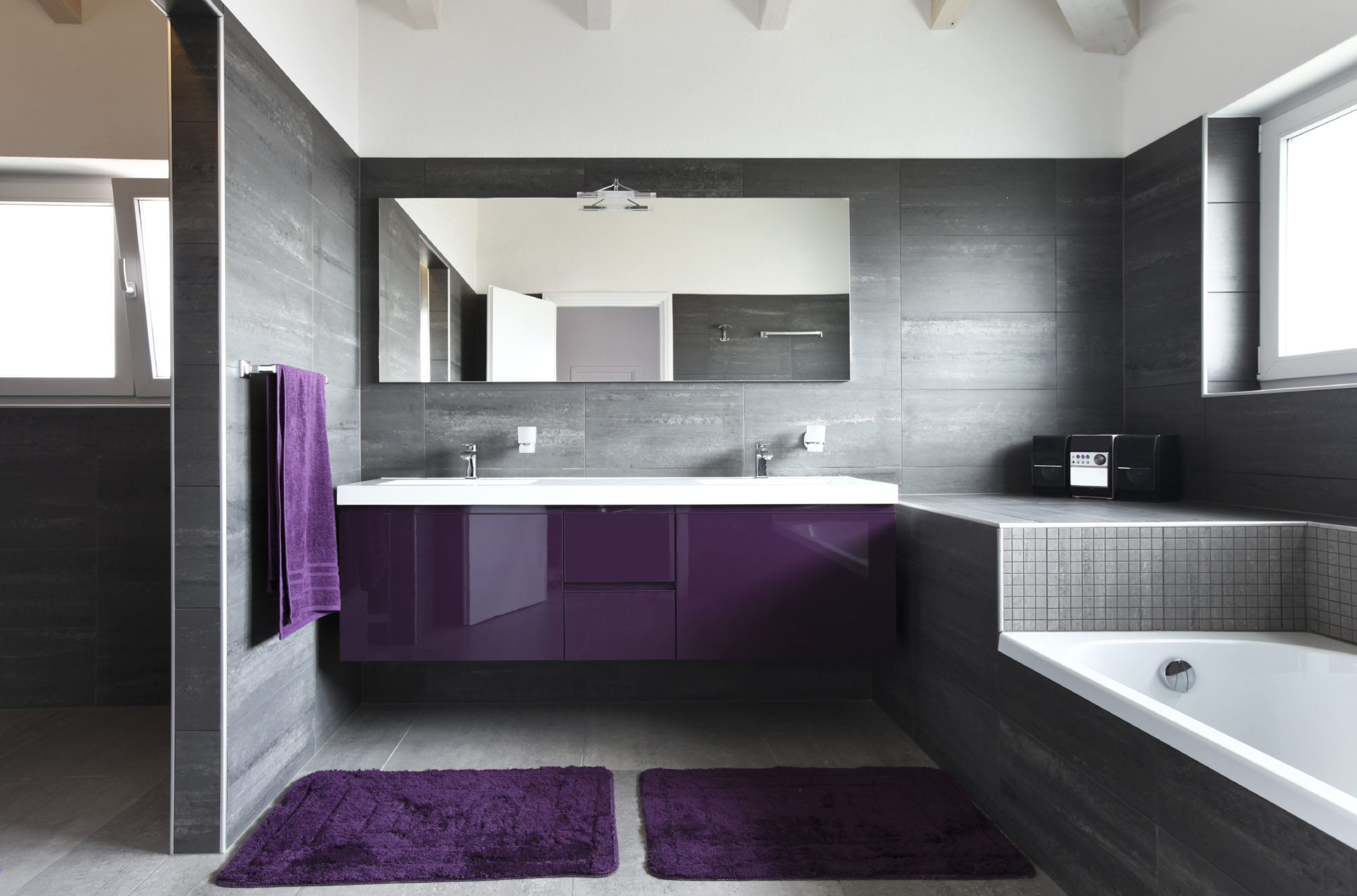 Banyo Dolapları Duvar Kağıtlarıyla Güzelleşiyor EvHayat