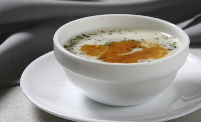 Erişteli Yaz Çorbası