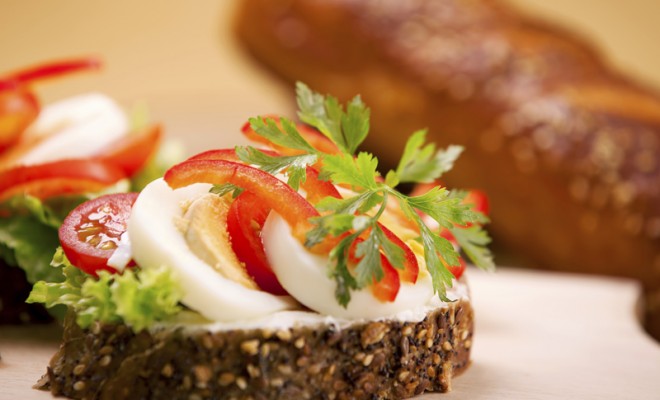 Soğuk Büfe Hazırlıkları: kanepe, meze ve dipsoslar