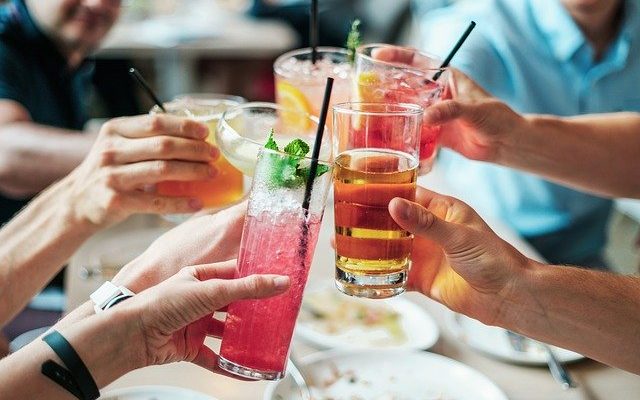 Salon Bar Köşesi Nasıl Hazırlanır?